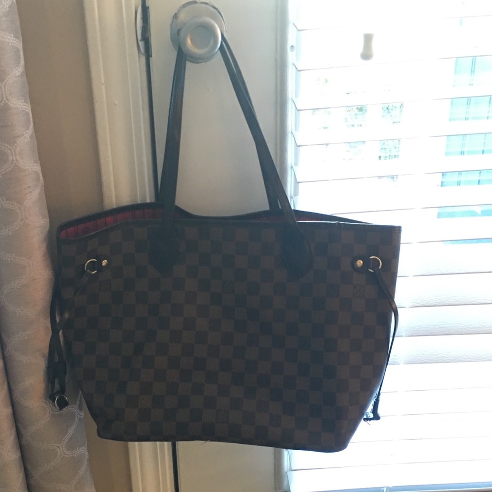 Louis Vuitton Neverfull